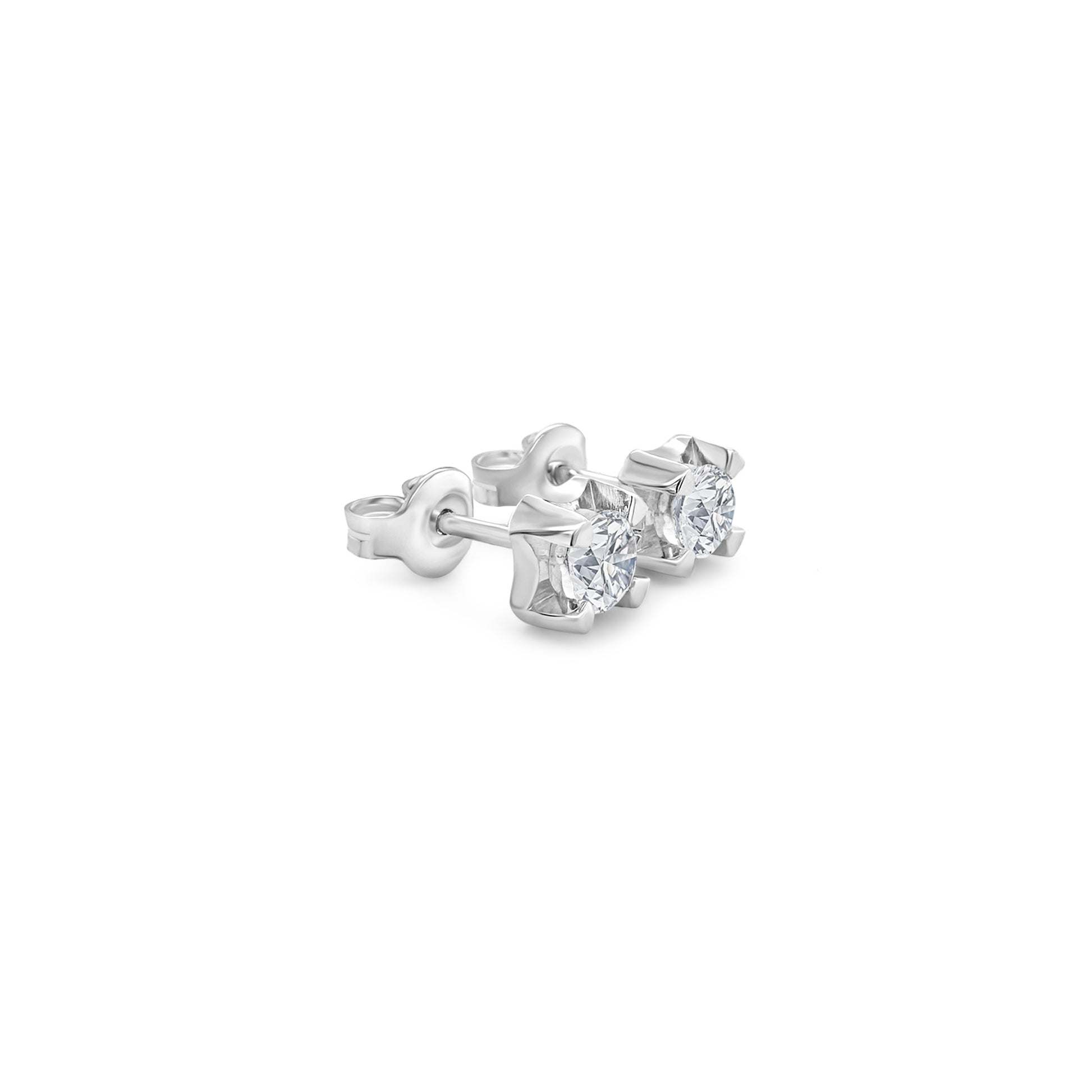 "Round Brilliant Diamond Stud Earrings, Diamond Stud Earrings, Round Cut Diamond Earrings, Sparkling Diamond Studs, Classic Diamond Earrings, Elegant Diamond Studs, Shiny Round Diamond Earrings, Brilliant Cut Diamond Studs, Simple Diamond Stud Earrings, Women's Diamond Stud Earrings,