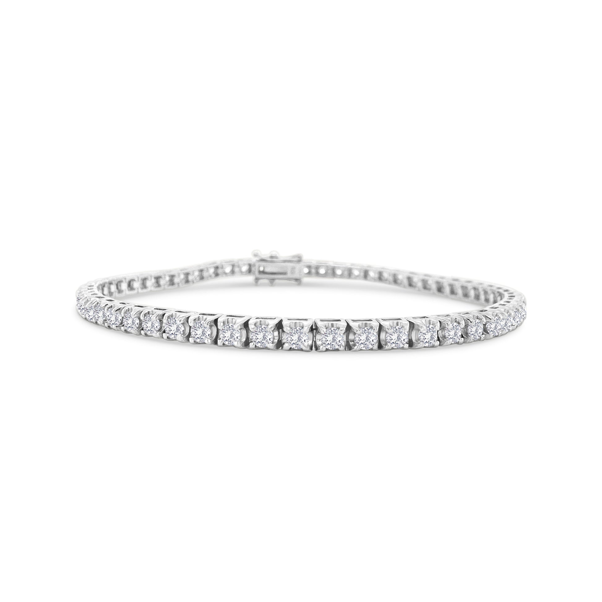 A stunning diamond tennis bracelet, featuring brilliant diamonds, perfect for any occasion, adding elegance and glamour to your look, a timeless accessory, sparkling with every movement, exuding sophistication and luxury, a must-have piece for every jewelry collection.