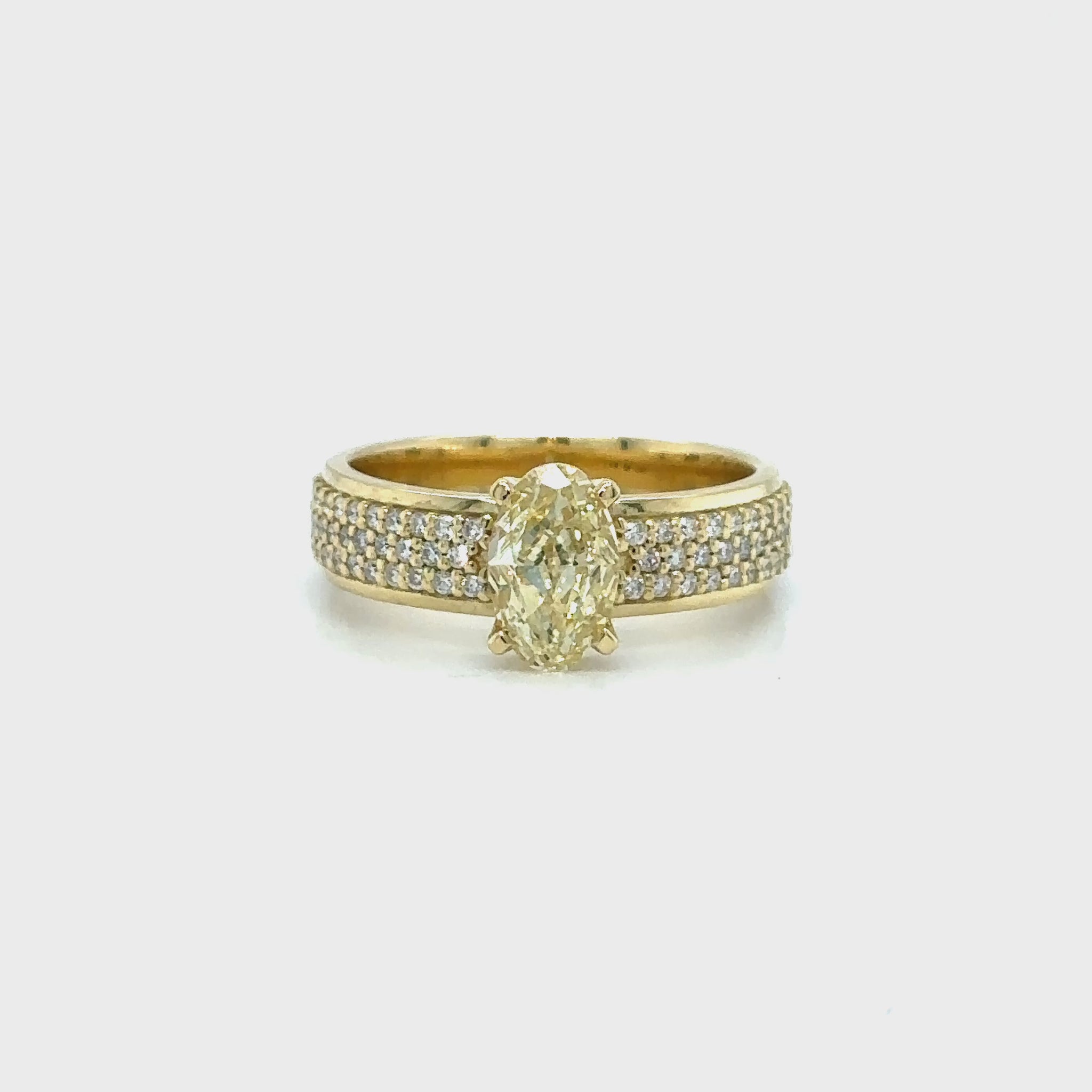 Oval and round brilliant diamond band with alternating stones, Elegant mixed shape diamond band featuring oval and round cuts, Unique wedding band with oval and round brilliant diamonds, Sparkling oval and round diamond eternity band, Delicate band with alternating oval and round brilliant diamonds, White gold diamond band with oval and round brilliant stones, Classic oval and round brilliant diamond ring design